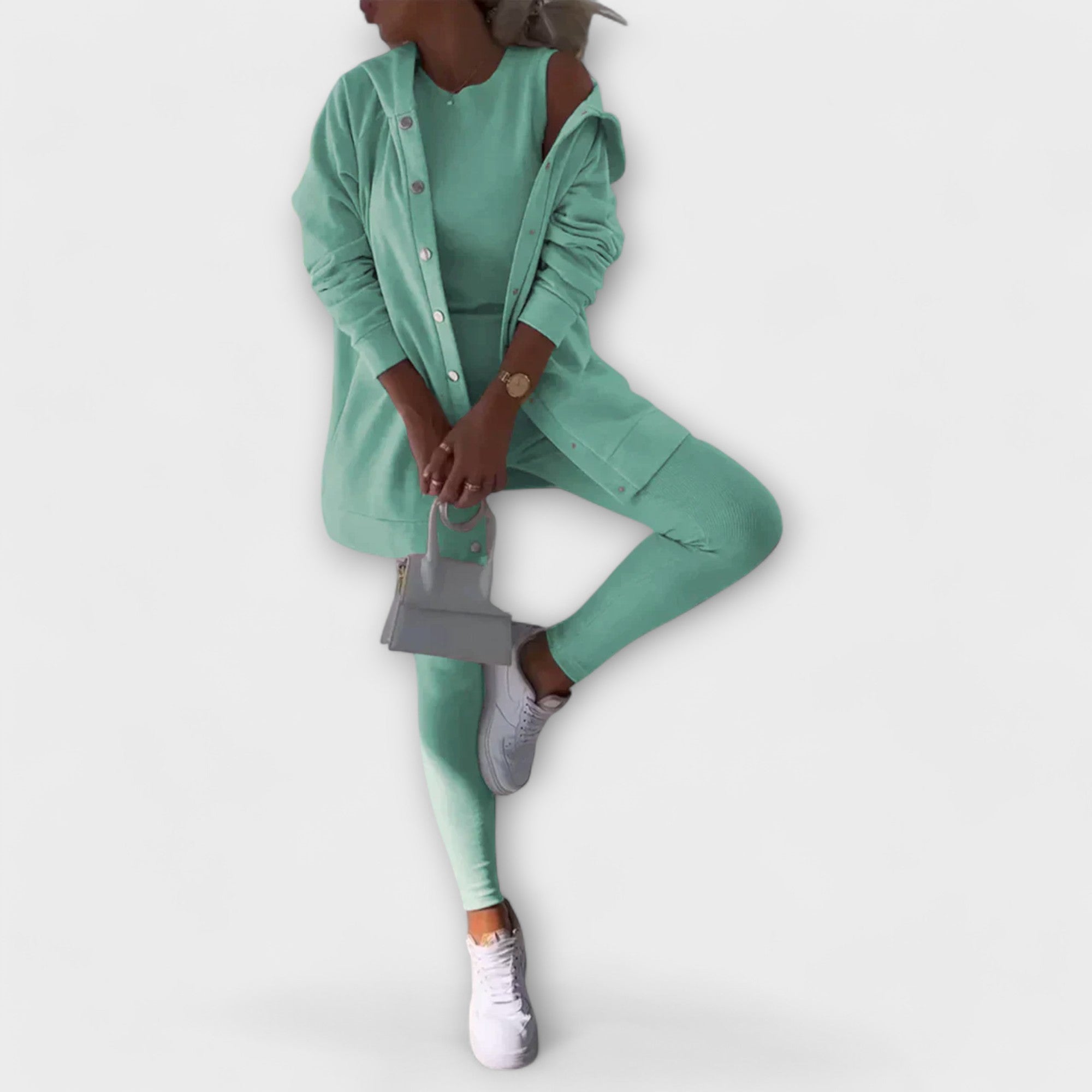 Set di tre pezzi con cardigan